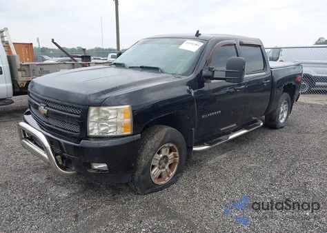 2011 Chevrolet Silverado 1500 Lt z USA, uszkodzony, nr VIN 3GCPKSE32BG308728